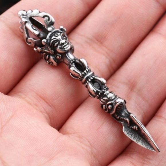 Stainless steel erawan luck / rocker men necklace - Picture 2 of 8